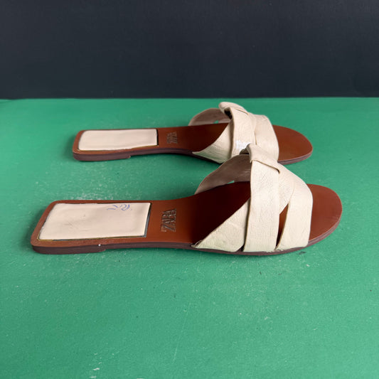 ZARA | Eur 40