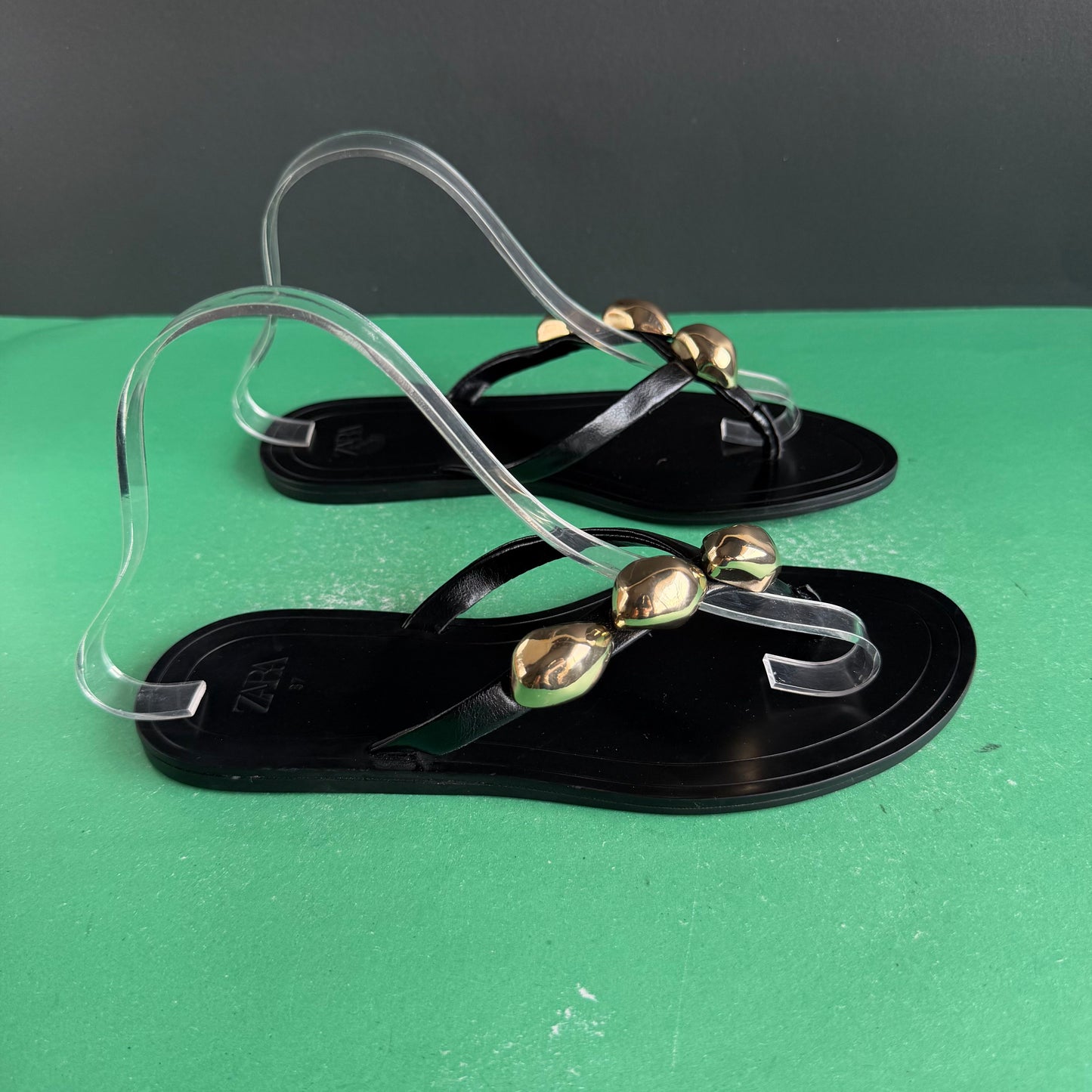 ZARA | Eur 37