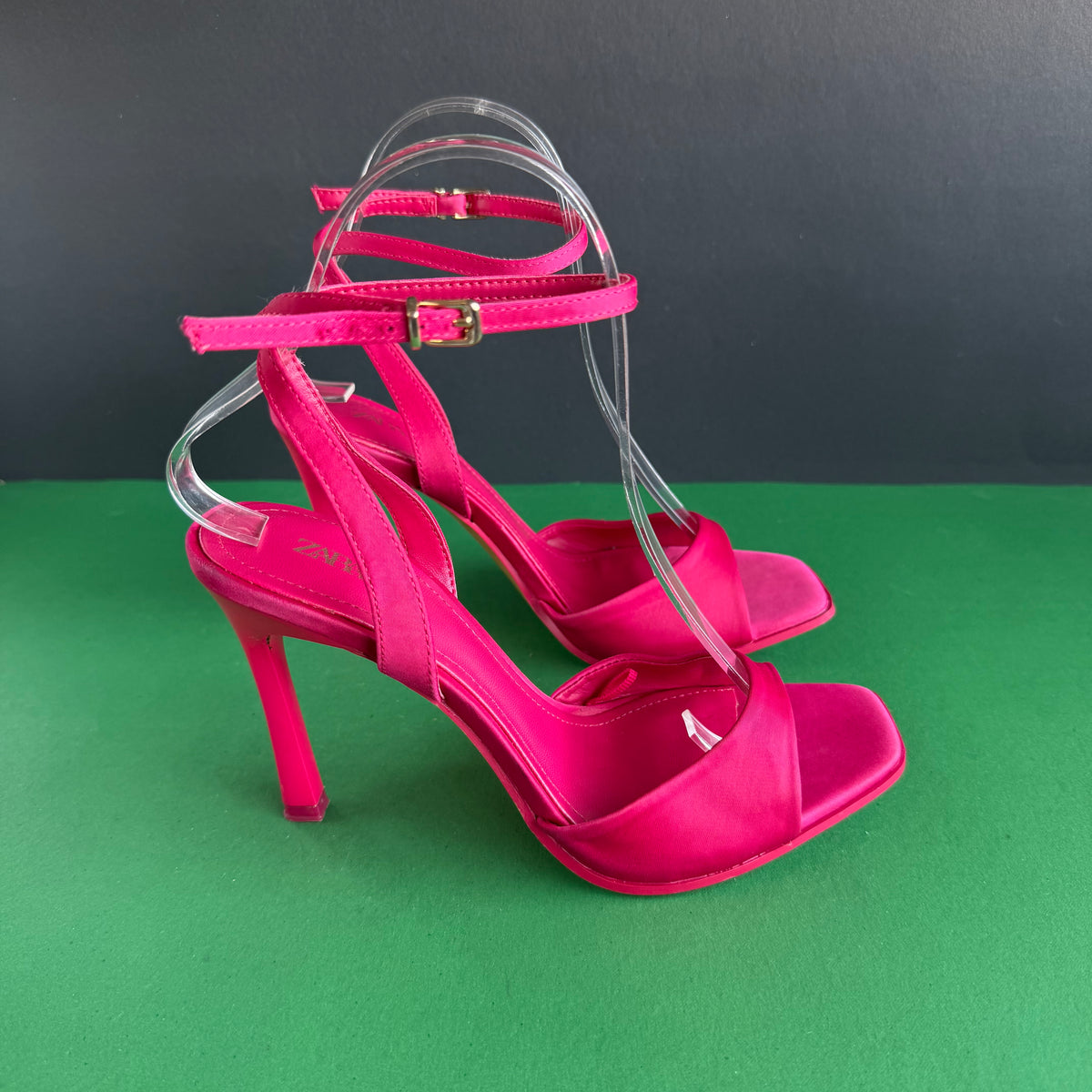 ZARA | Eur 37