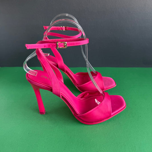 ZARA | Eur 37
