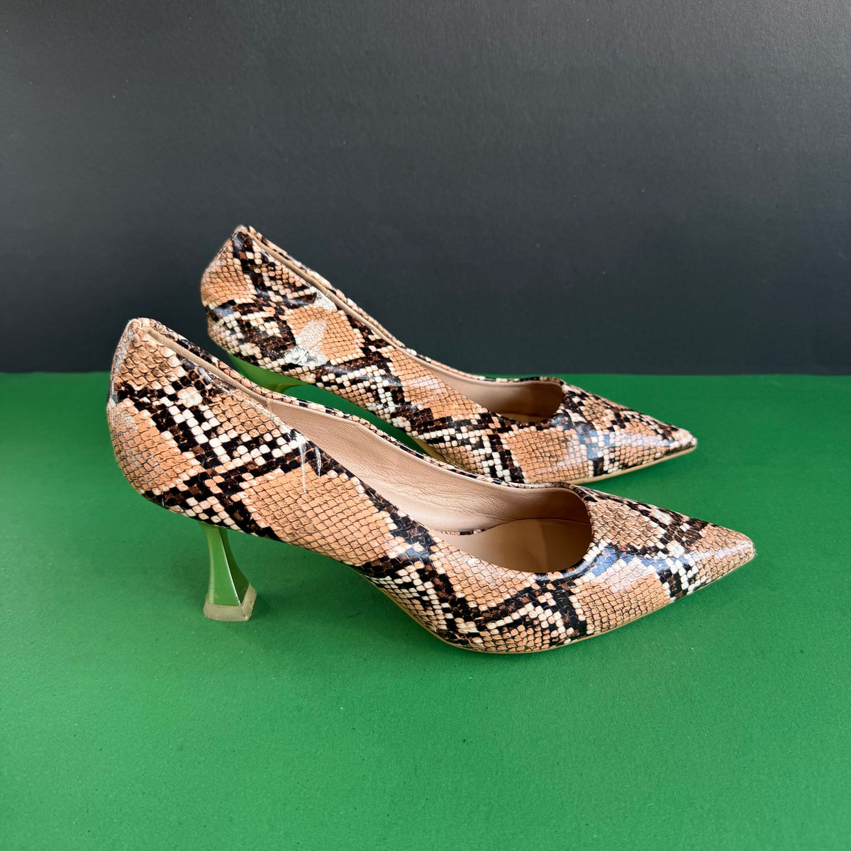 European Brand | Eur 38